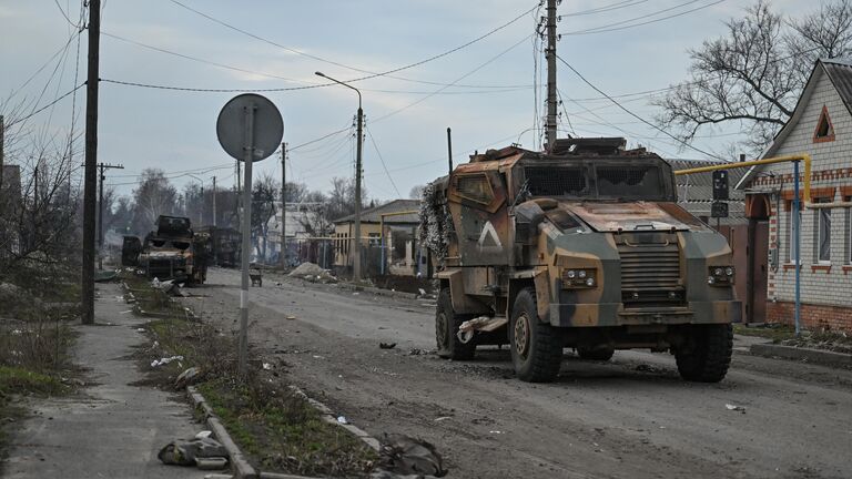 Сгоревшая колонна ВСУ в освобожденном российскими войсками селе Гончаровка в Курской области