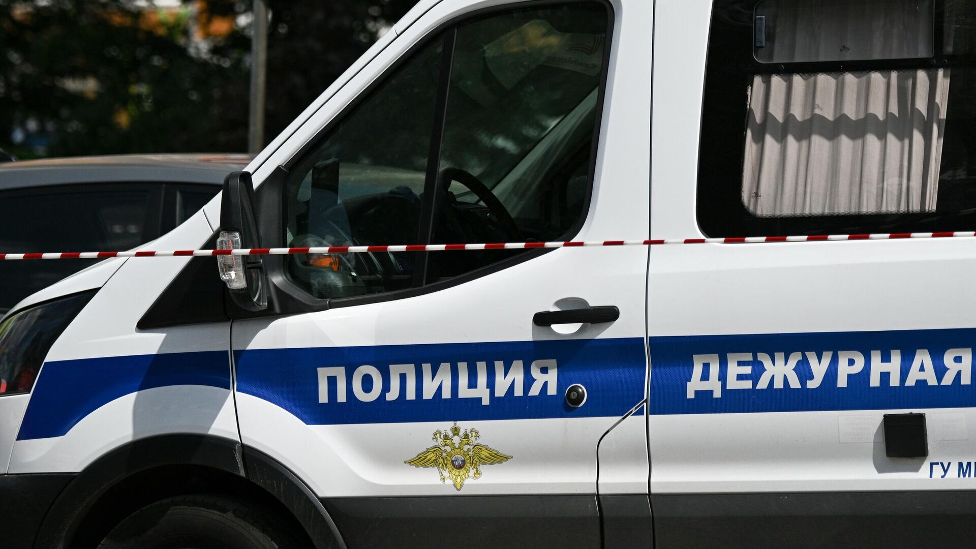 Автомобиль полиции