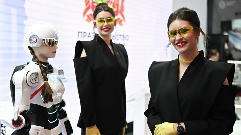 ПМЭФ-2025. Работа форума