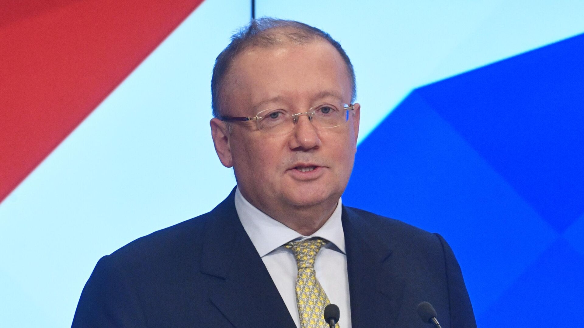 Александр Яковенко