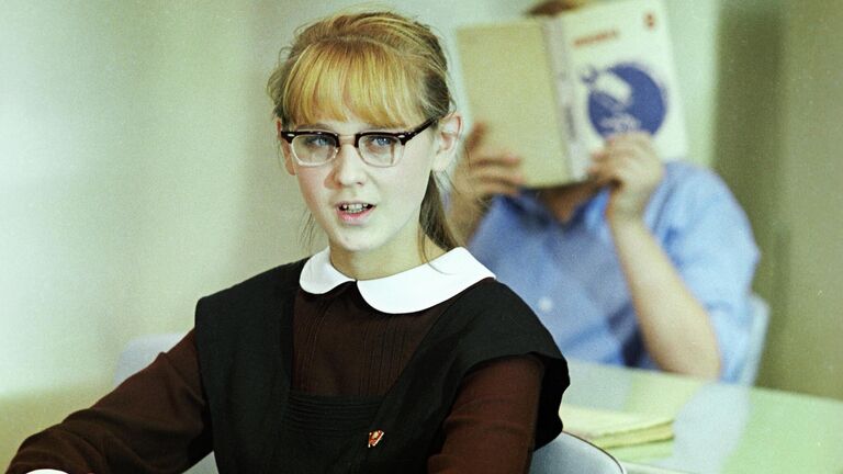 Кадр из фильма Точка, точка, запятая…