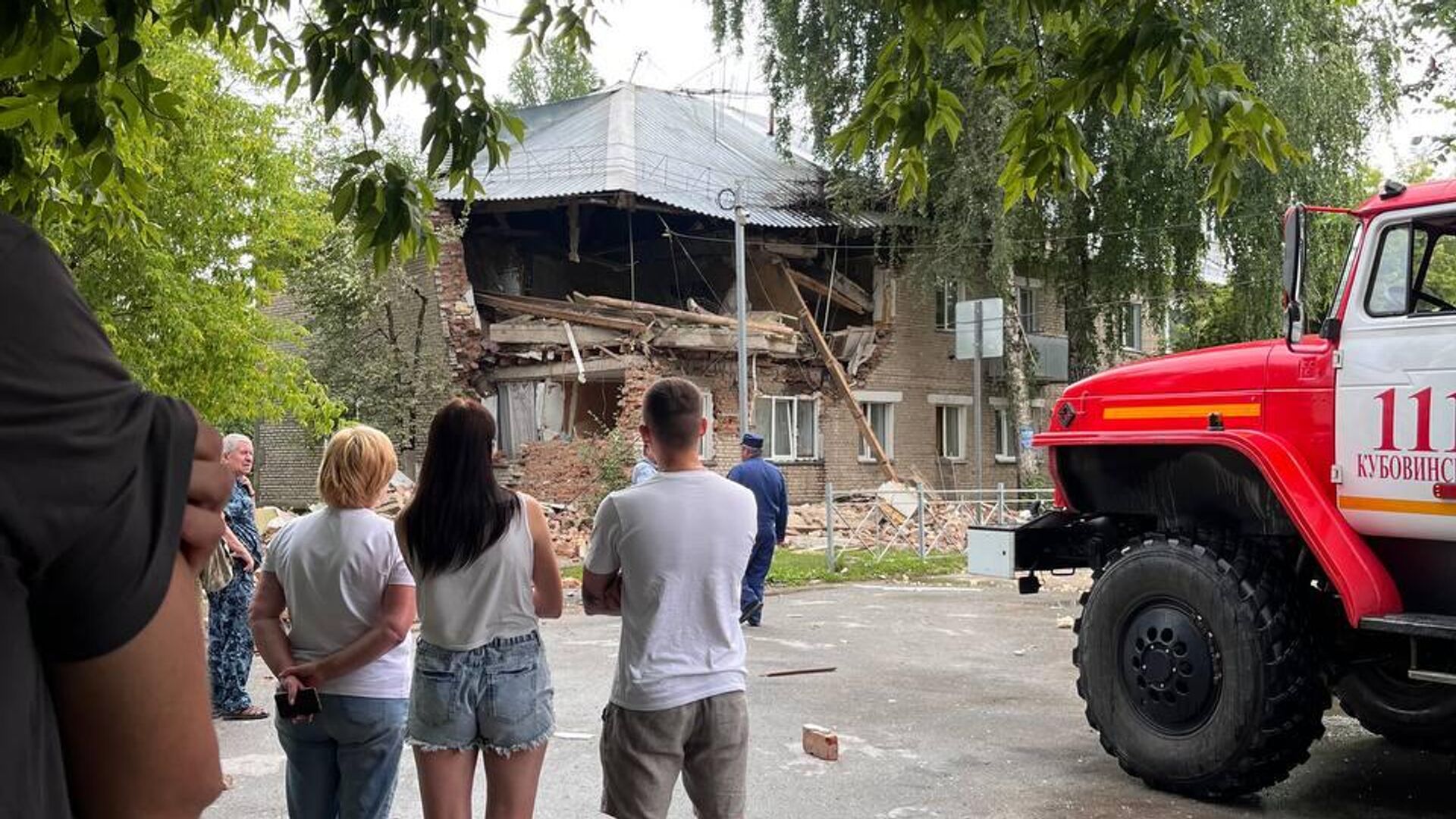 Место взрыва газа в поселке Красный Яр. 16 июля 2025