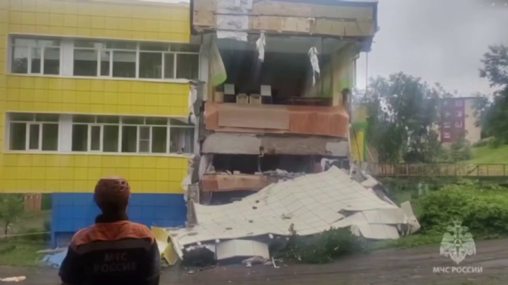 Детский сад на Камчатке, у которого обрушилась стена после землетрясения