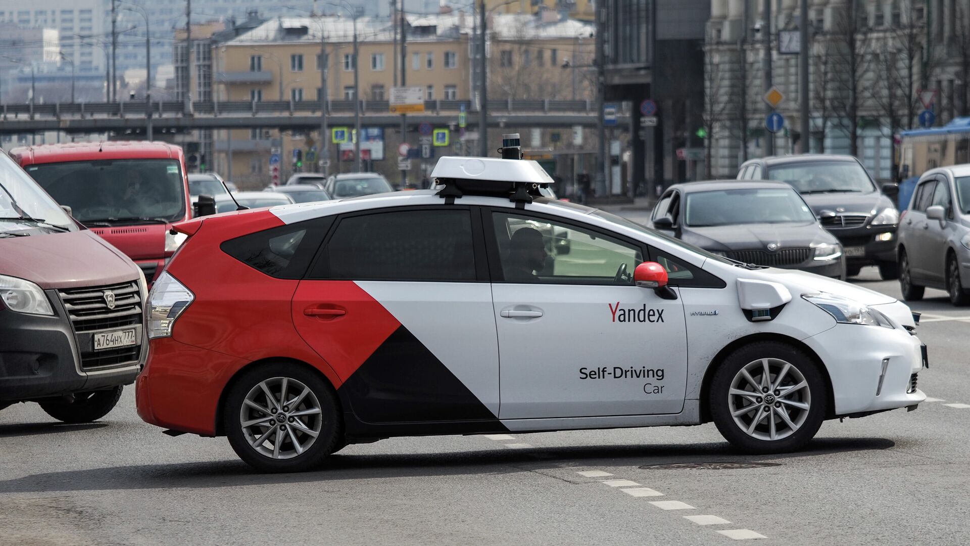 Беспилотный автомобиль в Москве