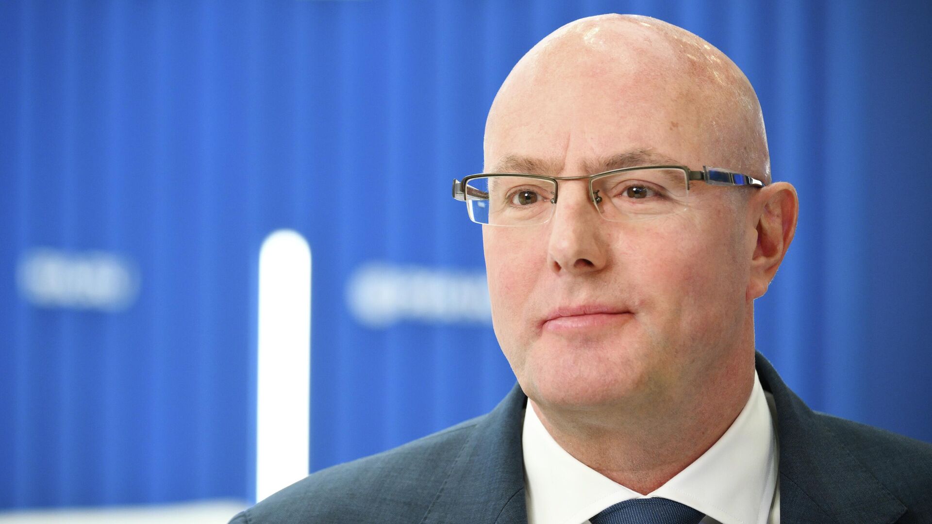 Дмитрий Чернышенко