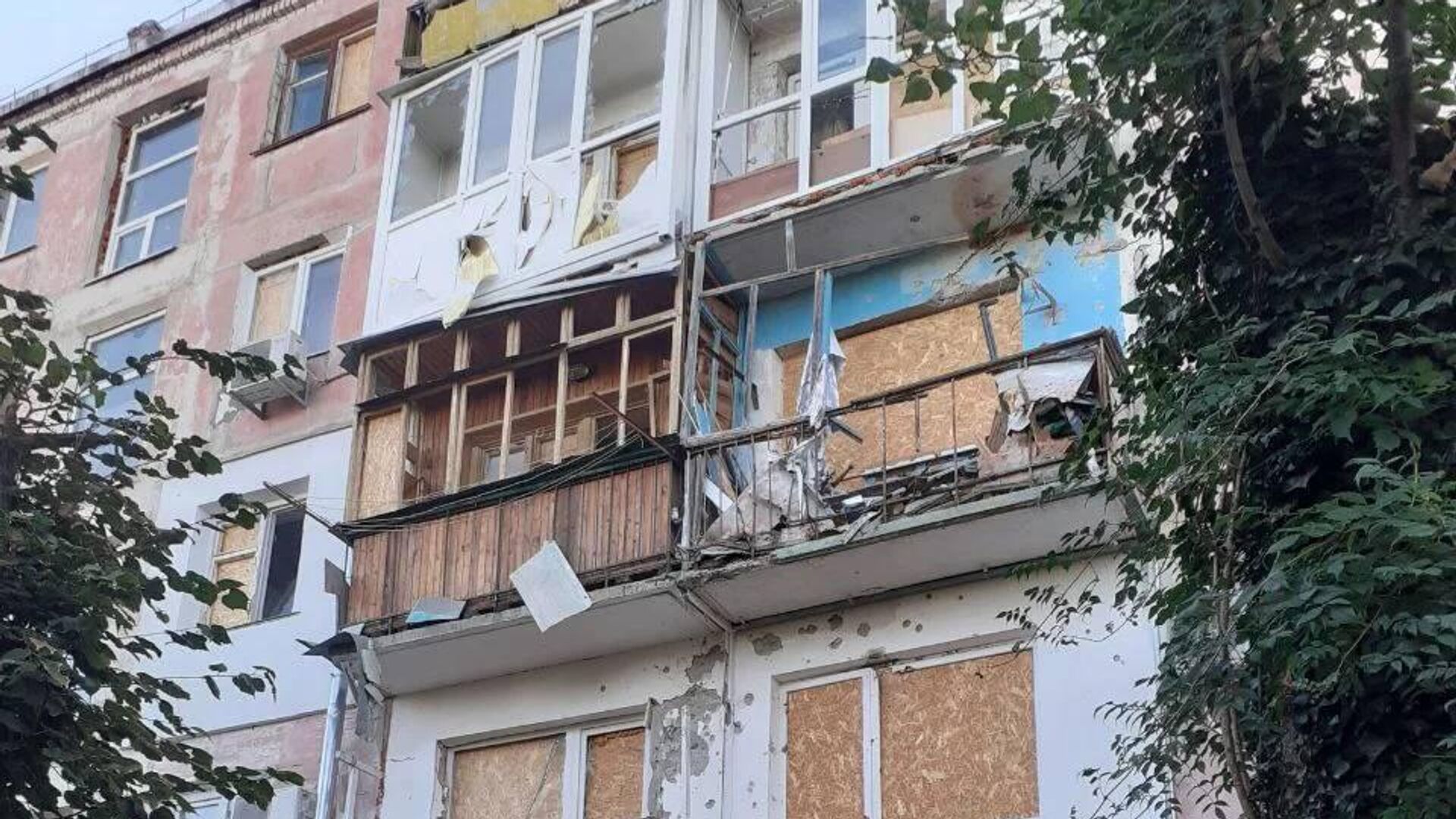 Последствия массированного удара по Новой Каховке в Херсонской области