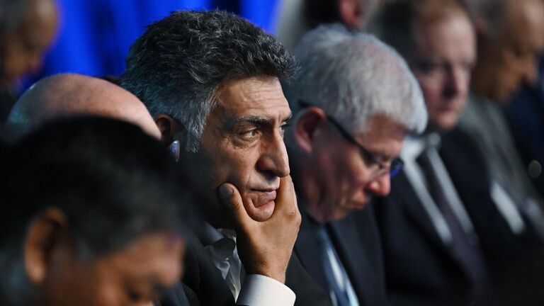 Режиссер, телеведущий Тигран Кеосаян на пленарной сессии XX Ежегодного заседания Международного дискуссионного клуба Валдай