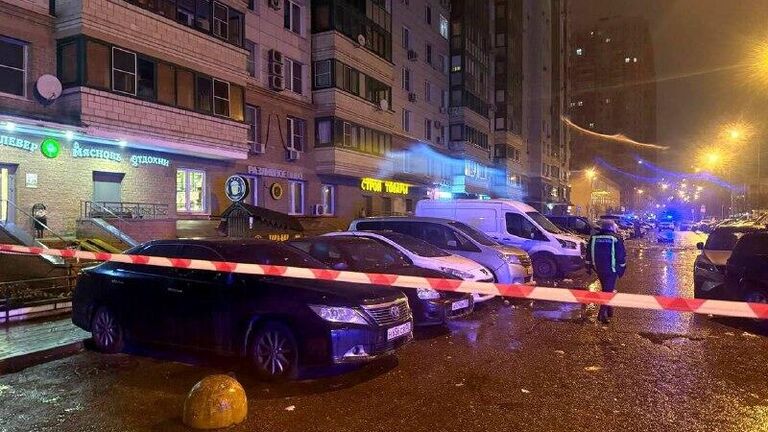 Последствия атаки дрона по дому в подмосковном Красногорске