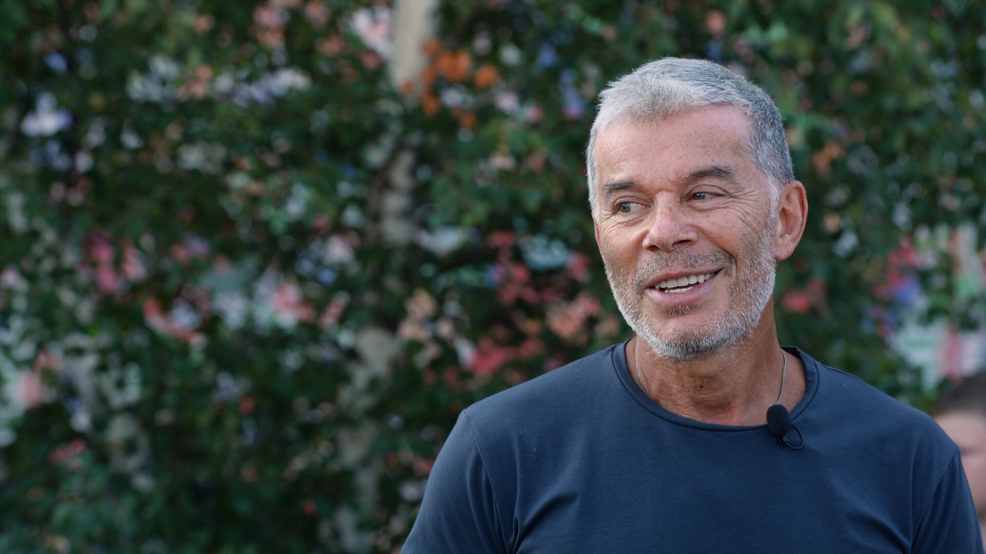 Певец Олег Газманов