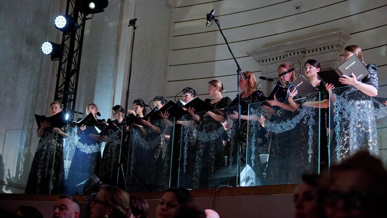 Симфонический спектакль-концерт Авиатор в Большом театре