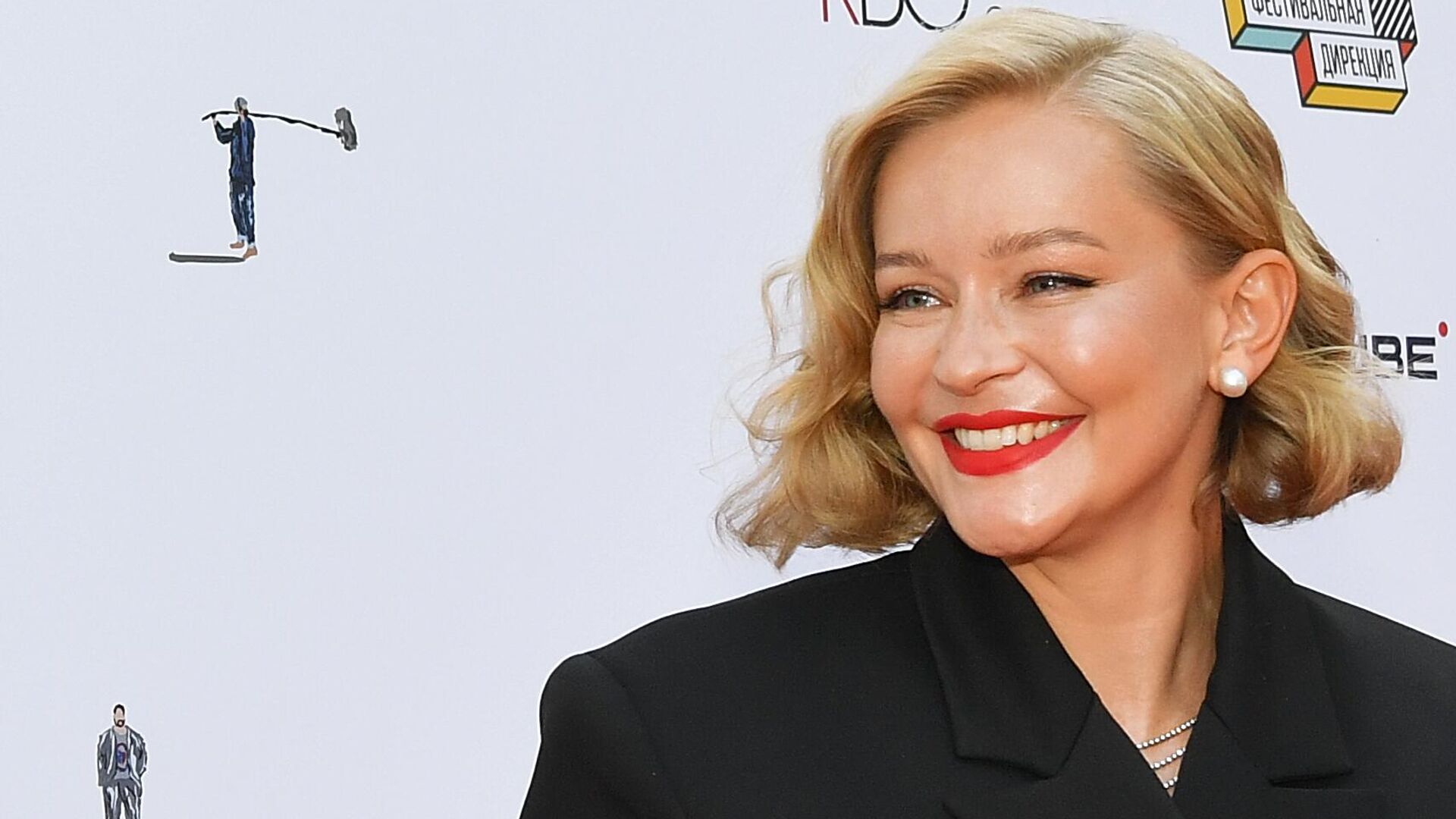 Актриса Юлия Пересильд