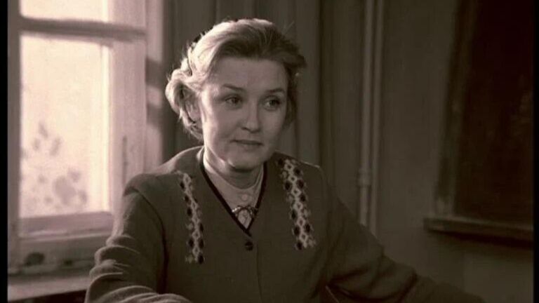 Кадр из фильма Завтра была война