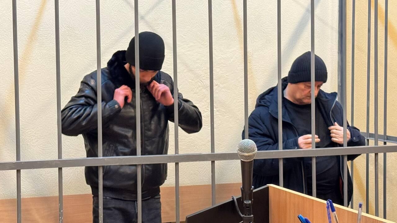 Охранники, задержанные по делу об убийстве посетителя ТЦ в Петербурге