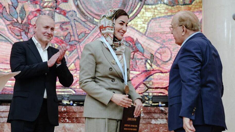 Принцесса Омана Ее Высочество Муна Бент Фахад Бен Махмуд Аль-Саид получила звание Почетного профессора Московского университета