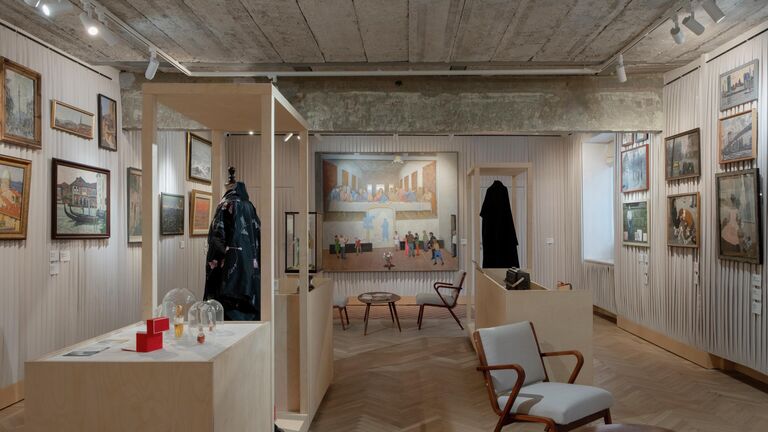 Экспозиция выставки Заграница — это миф?!