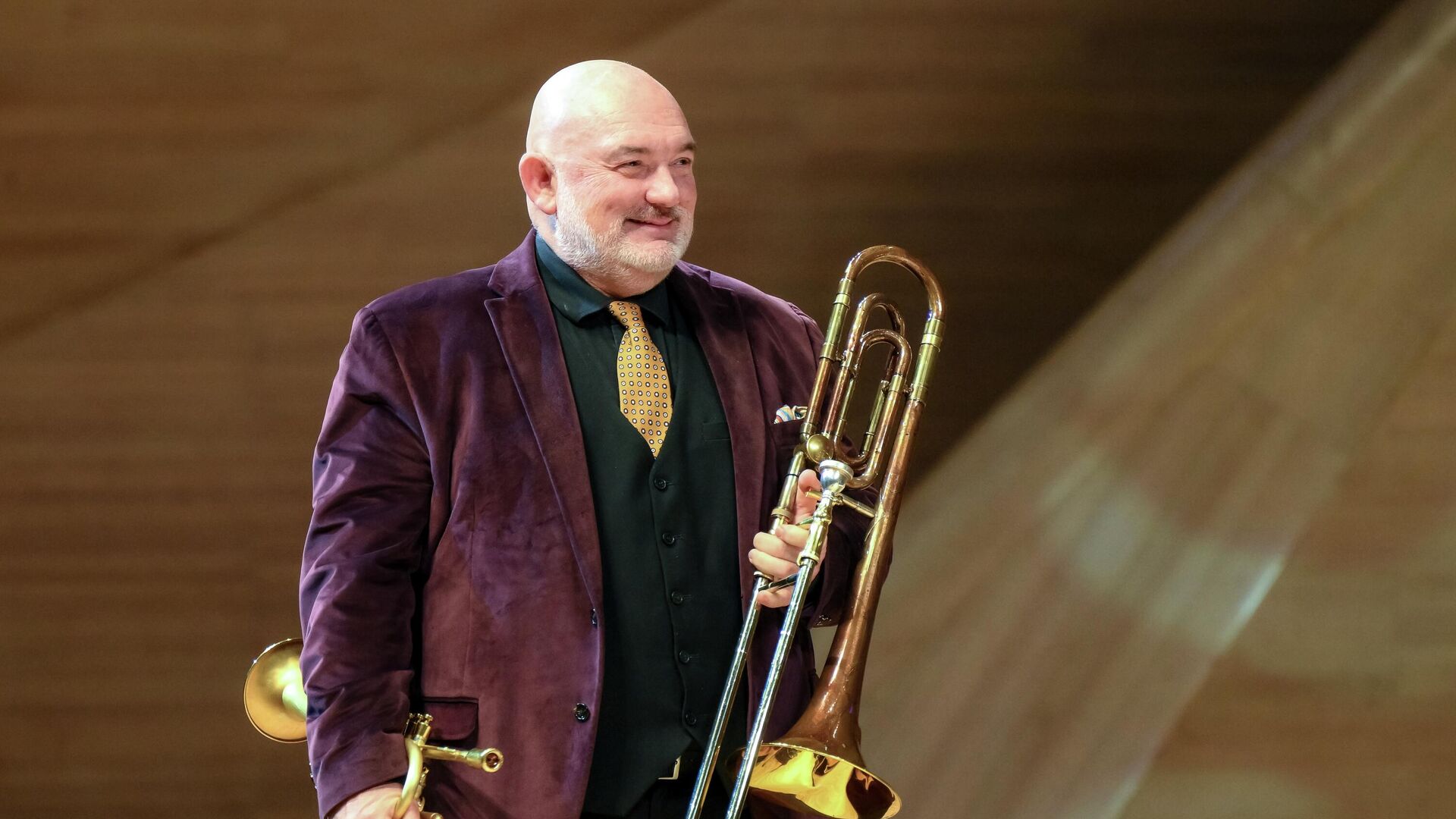 Трубач Джеймс Моррисон