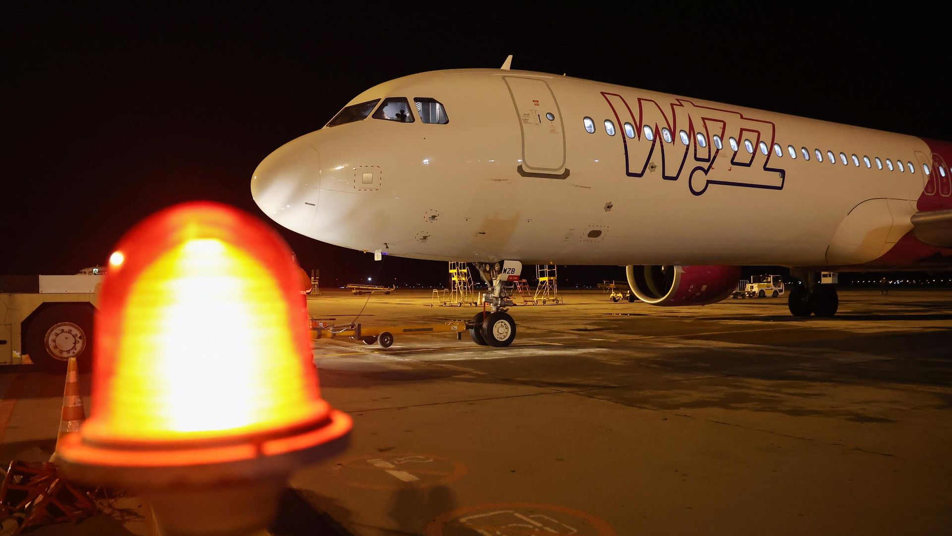 Самолет Airbus A321
